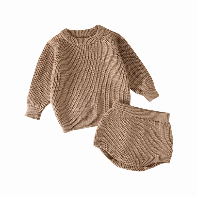 Kinder -Strick -Pulloveranzug von Kindern